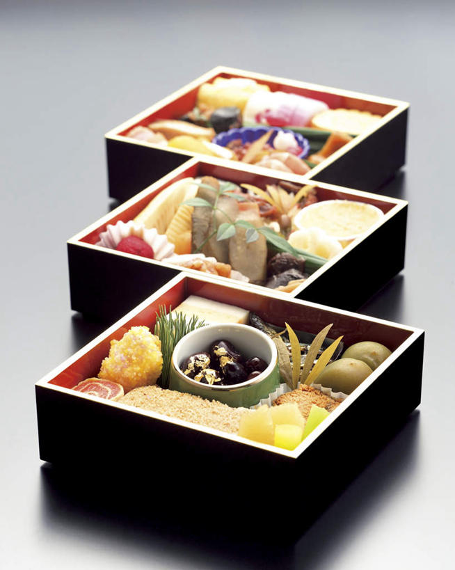 盒饭,无人,竖图,俯视,室内,特写,白天,烹饪,一排,整齐,便当,肉,日本料理,料理,食品,猪肉,菜肴,美食,肉类,食物,排列,日式料理,日式,便捷,摄影,佳肴,影棚,便利,队列,肉食,豚肉,快捷,弁当,彩图,高角度拍摄,影棚拍摄,拍摄