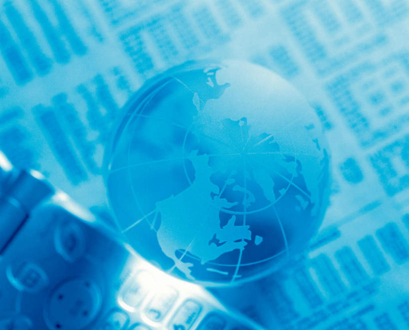 无人,横图,插画,室内,白天,正面,数码,仪器,科技,海洋,报纸,地图,玻璃,阴影,网格,网络,信息,英文,标志,地球仪,文字,线条,字符,字母,世界地图,地球,陆地,高光,几何,计算机图形,合成,全球,图画,标识,玻璃制品,画,球,一个,经纬线,模型,球体,地理,国家,单个,英文字母,新闻,电脑合成图,数码合成图,大陆,世界,纬线,漫画,版图,经线,经纬仪,一部,地理学,写实,具体,具象,彩图,大洋,大洲,报刊