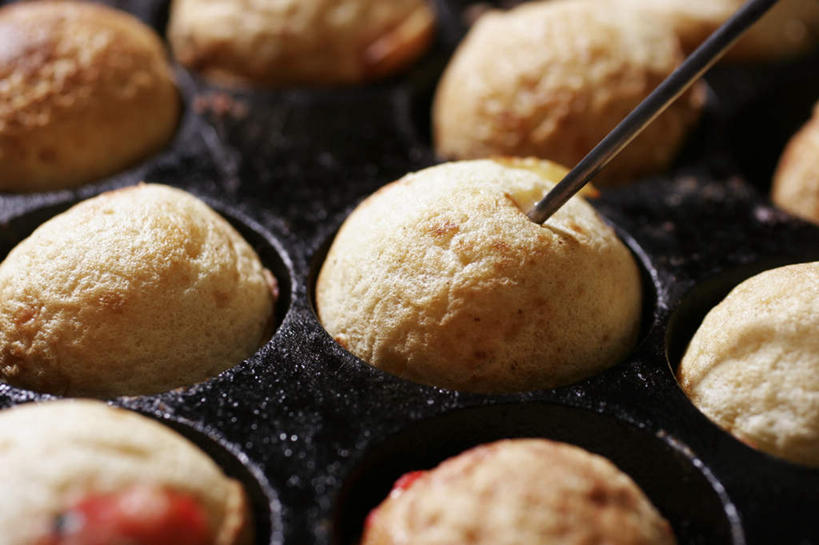 海鲜,无人,横图,俯视,室内,特写,白天,烹饪,章鱼,一排,许多,整齐,日本料理,料理,食品,水产,菜肴,美食,海洋生物,食物,排列,日式料理,日式,摄影,佳肴,影棚,石吸,死牛,望潮,坐蛸,队列,水生动物,海产品,水生物,海底动物,章鱼烧,章鱼小丸子,章鱼丸,章鱼丸子,石居,八爪鱼,彩图,高角度拍摄,影棚拍摄,拍摄