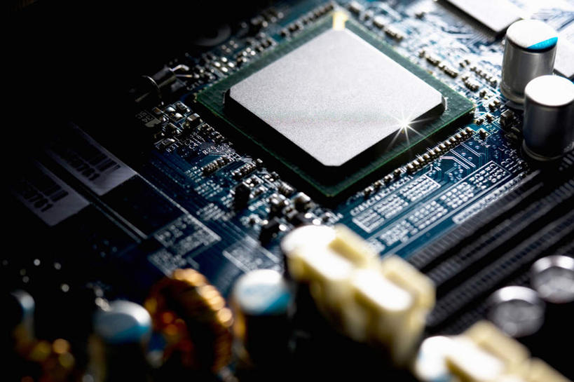 心脏,无人,横图,俯视,室内,特写,白天,桌面,桌子,静物,一块,阴影,光线,木制,影子,灯光,木制品,摄影,影棚,芯片,中央处理器,运算,核心,处理器,计算机,彩图,高角度拍摄,影棚拍摄,拍摄