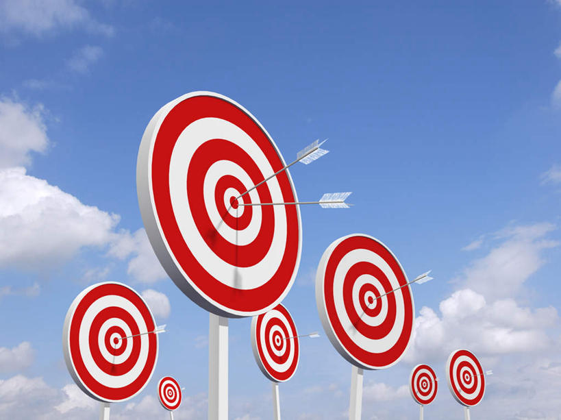 无人,横图,插画,室内,白天,仰视,数码,科技,一排,许多,阴影,整齐,网络,云,云朵,高光,几何,计算机图形,合成,云彩,图画,箭头,画,排列,蓝色,白云,蓝天,天空,天,武器,战争,晴朗,靶心,电脑合成图,数码合成图,队列,兵器,漫画,写实,具体,具象,远程,冷兵器,簇,矢,晴空,彩图,低角度拍摄