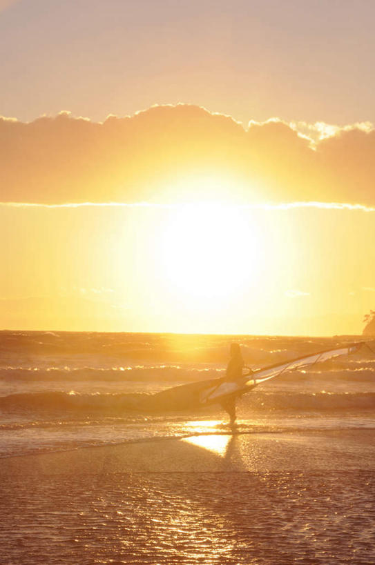 冲浪,东方人,一个人,竖图,室外,白天,侧面,锻炼,旅游,度假,运动,海浪,海洋,美景,日落,沙滩,神奈川,日本,亚洲,仅一个男性,仅一个人,握,阴影,光线,帆板,沙子,影子,海岸,景观,浪花,水平线,晚霞,霞光,海平线,沙地,神奈川县,背光,拿,拿着,黄种人,娱乐,仅一个年轻男性,蓝色,蓝天,天空,阳光,自然,海水,黄昏,天,享受,休闲,景色,彩霞,放松,握着,晴朗,自然风光,水上运动,逆光,海景,东亚,本州,万里无云,关东地方,本州岛,日本国,体育,男人,男性,年轻男性,亚洲人,大海,风浪,海,海水的波动,海滩,近岸浪,涌浪,晴空,晴空万里,夕阳,彩图,全身,健身,湘南