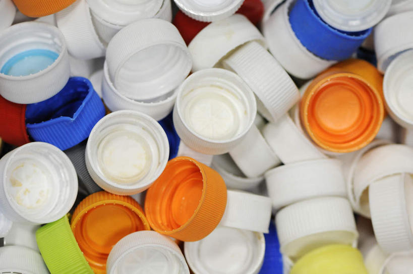 无人,横图,俯视,室内,特写,白天,静物,一堆,许多,堆叠,堆积,盖子,塑料,黄色,蓝色,白色,塑料制品,橙色,瓶盖,堆,彩图,高角度拍摄