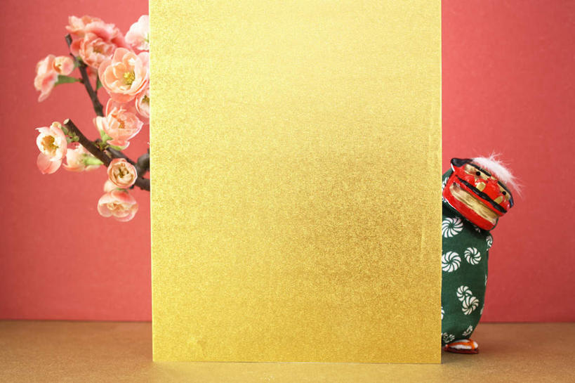 无人,横图,室内,特写,白天,正面,游戏,玩具,许多,舞狮,表演,红色背景,辟邪,盛开,面具,玩偶,梅花,玩,花蕾,文化,娱乐,花,花瓣,花朵,鲜花,粉色,花苞,花蕊,祈祷,祈福,休闲,健康,益智,许愿,摄影,影棚,活动,祈求,高雅,坚强,发泄,消遣,智力,舞狮子,宣泄,驱邪,祛邪,避邪,狮灯,狮子舞,平安,梅,玩耍,嬉戏,彩图,影棚拍摄,拍摄,舞蹈