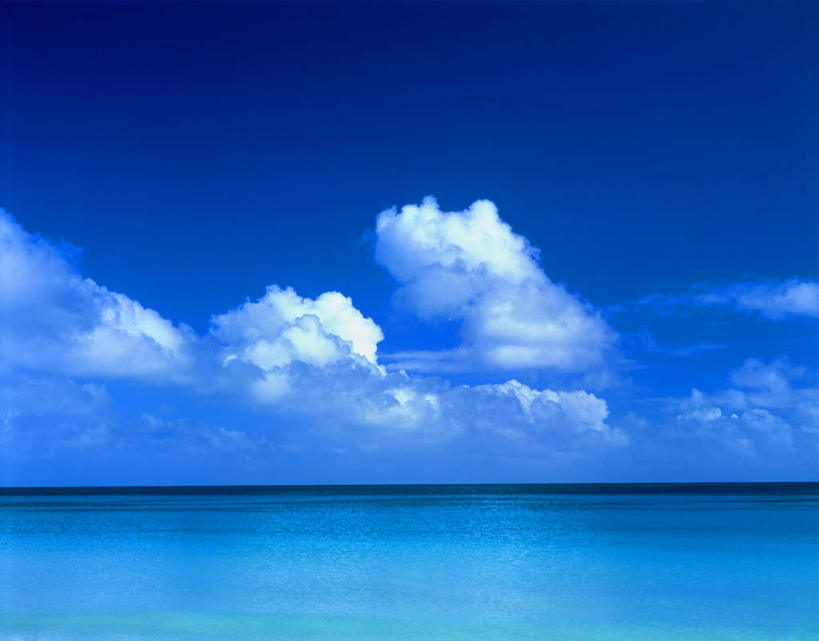 无人,横图,室外,白天,正面,旅游,度假,海浪,海洋,美景,景观,浪花,水平线,云,云朵,海平线,云彩,娱乐,蓝色,白云,蓝天,天空,自然,海水,天,享受,休闲,景色,放松,晴朗,自然风光,海景,大海,风浪,海,海水的波动,近岸浪,涌浪,晴空,彩图