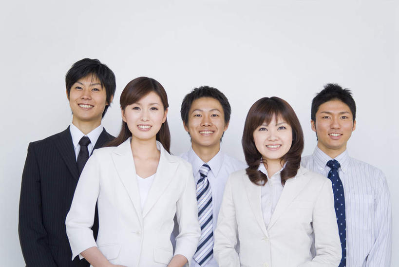 同事,商务人士,商务男性,商务女性,站,笑,微笑,露齿笑,横图,室内,白天,白色背景,正面,衬衫,成功,合作,团队,集体,信心,套装,墙,领带,许多人,注视,队伍,墙壁,墙面,黑色,观察,看,站着,一群人,摄影,影棚,观看,察看,领导,成就,关注,商务装,合伙,领袖,工薪阶层,男人,男性,年轻男性,年轻女性,女人,女性,年轻人,长发,白领,上班族,站立,半身,彩图,影棚拍摄,衬衣,拍摄