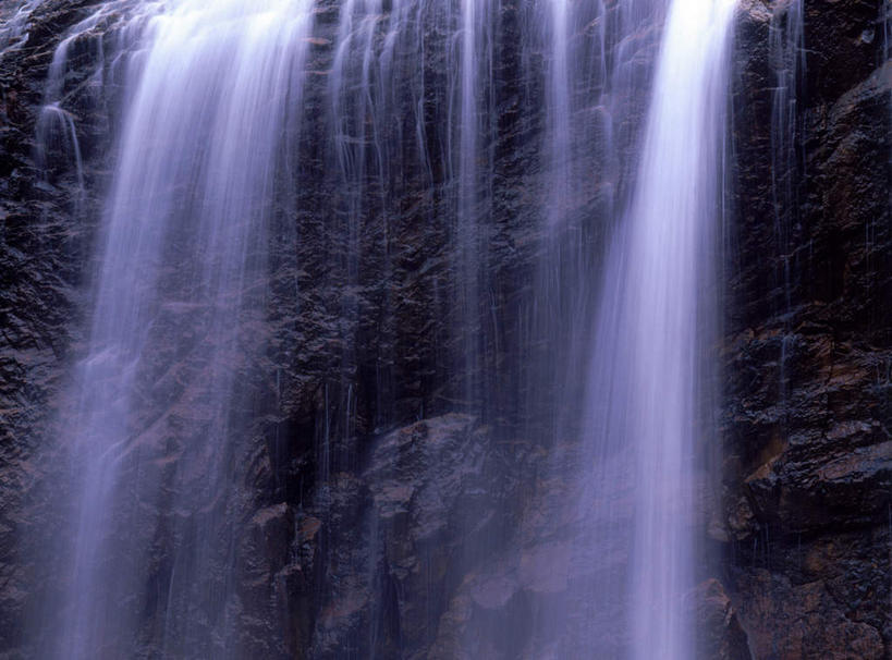 无人,横图,室外,白天,正面,旅游,度假,礁石,石头,美景,瀑布,水,日本,亚洲,飞溅,溅,石子,液体,景观,水滴,娱乐,水珠,自然,享受,休闲,景色,放松,喷洒,自然风光,东亚,本州,本州岛,日本国,东北地方,山形,山形县,跌水,礁,石块,岩石,彩图