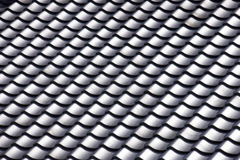 无人,横图,俯视,室外,白天,建筑,一排,阴影,整齐,光线,瓦片,影子,屋顶,顶棚,瓦,排列,黑色,阳光,建造,队列,屋瓦,彩图,高角度拍摄