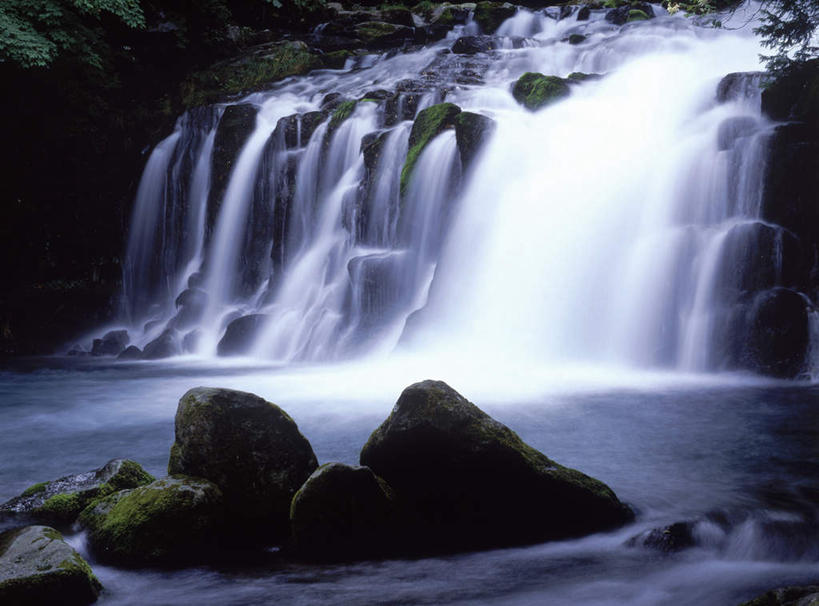 无人,横图,室外,白天,正面,旅游,度假,河流,礁石,石头,美景,瀑布,水,植物,长野县,日本,亚洲,飞溅,湍急,溅,石子,液体,河水,景观,水滴,水流,苔藓,娱乐,水珠,绿色,自然,享受,休闲,景色,放松,喷洒,自然风光,曝光,东亚,本州,本州岛,日本国,中部地方,长野,暴光,跌水,礁,石块,岩石,彩图