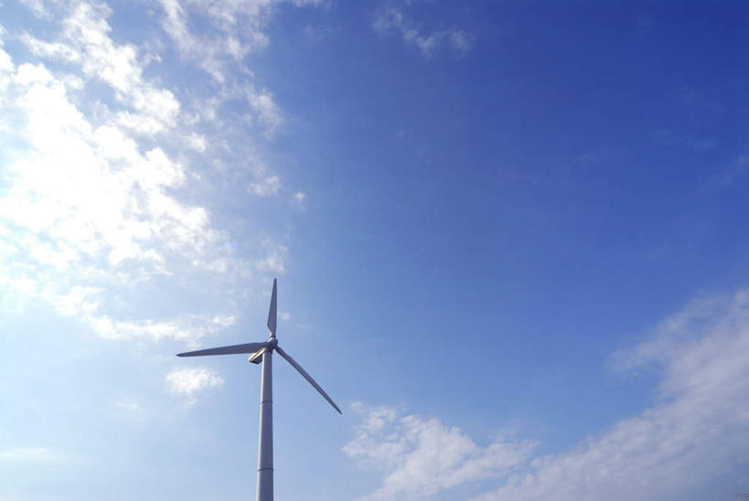 无人,横图,室外,白天,仰视,旅游,度假,风力发电机,美景,风车,神奈川,日本,亚洲,环保,电力,景观,云,云朵,神奈川县,云彩,娱乐,设备,一个,蓝色,白色,白云,蓝天,天空,自然,天,享受,休闲,发电,机械,景色,放松,能源,晴朗,单个,资源,风力机,自然风光,利用,低碳,东亚,本州,关东地方,本州岛,日本国,风力发电,晴空,彩图,低角度拍摄