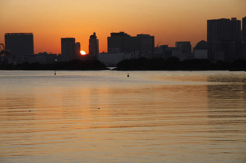 无人,高楼大厦,横图,室外,白天,正面,度假,河流,美景,日落,水,城市风光,标志建筑,城市,大厦,地标,建筑,摩天大楼,东京,日本,亚洲,河水,景观,水流,晚霞,霞光,娱乐,建设,黄昏,享受,休闲,景色,彩霞,放松,东亚,本州,关东地方,本州岛,日本国,东京都,县厅,港区,东京市,夕阳,彩图,大楼,高层建筑,高楼,摩天楼