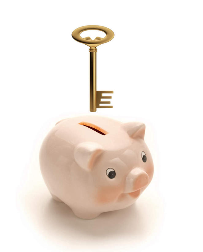 无人,站,竖图,俯视,室内,白天,白色背景,安全,桌面,猪,一把,阴影,反射,影子,防护,钥匙,注视,一个,一只,黄色,动物,容器,观察,看,站着,储蓄罐,器皿,家畜,储蓄,存钱,金融,理财,摄影,牲畜,影棚,经济,单个,观看,保护,察看,开启,资金,存钱罐,封闭,关注,保险,存款,私密,流通,贸易,贮钱罐,储钱罐,扑满,保全,周全,安稳,安定,防盗,平安,站立,彩图,高角度拍摄,影棚拍摄,拍摄