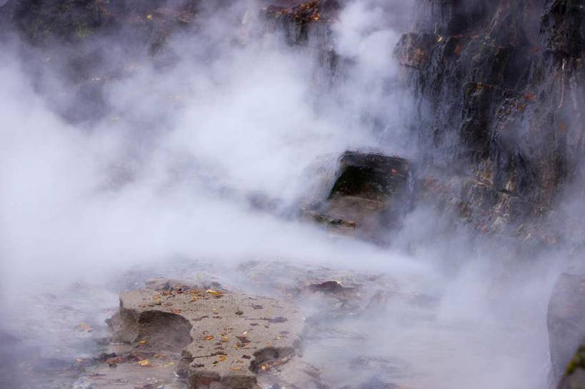 无人,横图,俯视,室外,白天,按摩,美容,旅游,度假,礁石,石头,美景,水,雾,秋田县,日本,亚洲,护肤,阴影,波纹,沸腾,光线,蒸汽,石子,液体,影子,景观,水滴,水蒸气,娱乐,水纹,阳光,自然,波浪,保养,享受,休闲,景色,放松,SPA水疗,保健,温泉浴场,自然风光,东亚,养颜,本州,本州岛,日本国,秋田,东北地方,蒸发,礁,石块,岩石,矿泉疗养地,彩图,高角度拍摄,水疗