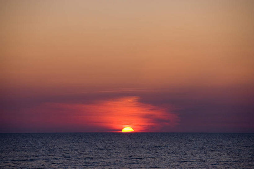 无人,横图,室外,白天,正面,旅游,度假,海浪,海洋,美景,日落,太阳,北海道,日本,亚洲,波纹,景观,浪花,晚霞,霞光,娱乐,水纹,天空,自然,海水,黄昏,波浪,天,享受,休闲,金色,景色,彩霞,放松,自然风光,海景,东亚,日本国,北海道地方,北海道岛,大海,风浪,海,海水的波动,近岸浪,涌浪,夕阳,彩图