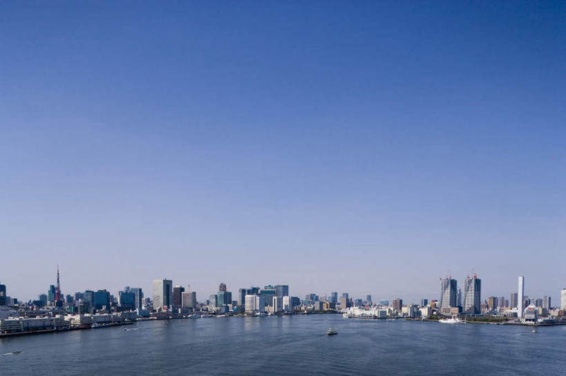 无人,高楼大厦,横图,全景,室外,白天,正面,度假,海浪,海洋,美景,天际线,城市风光,城市,大厦,建筑,摩天大楼,东京,日本,亚洲,朦胧,模糊,景观,浪花,东京湾,娱乐,建设,蓝色,蓝天,天空,海水,天,享受,休闲,景色,放松,晴朗,海景,东亚,本州,万里无云,关东地方,本州岛,日本国,东京都,大海,风浪,海,海水的波动,近岸浪,涌浪,晴空,晴空万里,彩图,大楼,高层建筑,高楼,摩天楼