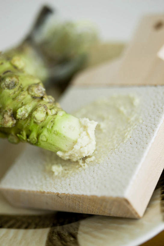 奶酪,无人,竖图,俯视,室内,特写,白天,厨房,蔬菜,朦胧,模糊,新鲜,粉末,干酪,起司,食品,案板,芝士,营养,砧板,食物,一个,粉,乳酪,摄影,有机食品,绿色食品,影棚,单个,乳制品,发酵,山葵,泽山葵,溪山葵,粉状,粉剂,彩图,高角度拍摄,影棚拍摄,拍摄,灶间