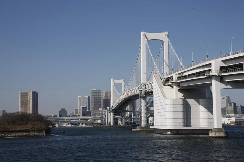 无人,高楼大厦,横图,全景,室外,白天,正面,度假,办公楼,海浪,海洋,美景,天际线,植物,城市风光,城市,大桥,大厦,建筑,立交桥,轮船,摩天大楼,桥梁,写字楼,船,东京,日本,亚洲,一座,波纹,景观,浪花,高架,建筑群,斜拉桥,桥,彩虹大桥,彩虹桥,涟漪,娱乐,建设,树,树木,蓝色,绿色,白色,蓝天,水纹,天空,自然,海水,楼宇,交通工具,波浪,天,享受,休闲,商务楼,景色,放松,生长,晴朗,成长,载具,海景,东亚,本州,万里无云,关东地方,本州岛,日本国,东京都,水晕,日本彩虹大桥,大海,风浪,海,海水的波动,近岸浪,涌浪,晴空,晴空万里,彩图,大楼,高层建筑,高楼,摩天楼