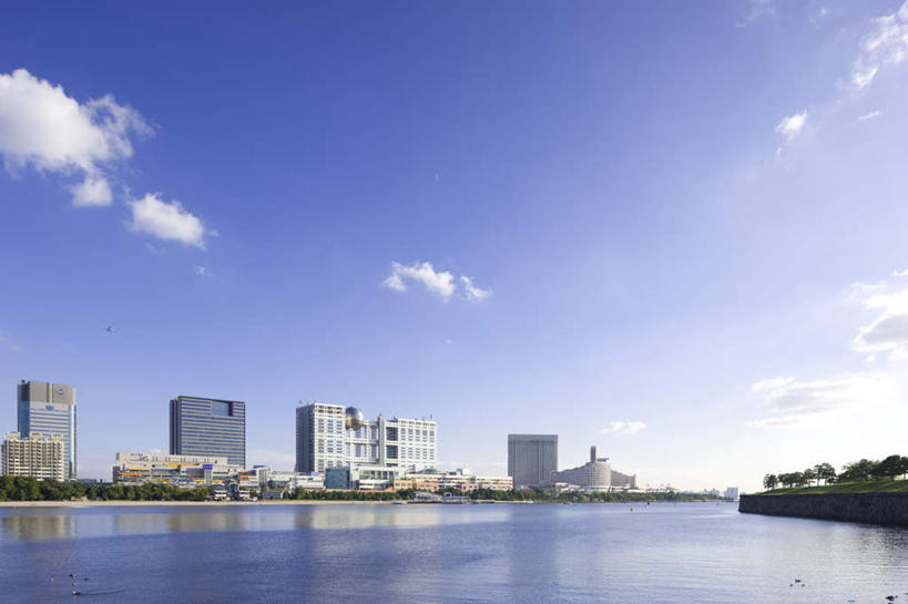 无人,高楼大厦,横图,室外,白天,正面,度假,草地,草坪,河流,美景,水,植物,城市风光,城市,大厦,建筑,摩天大楼,东京,日本,亚洲,阴影,波纹,光线,影子,河水,景观,水流,云,云朵,云彩,娱乐,草,树,树木,蓝色,绿色,白云,蓝天,水纹,天空,阳光,自然,波浪,天,享受,休闲,景色,放松,生长,成长,东亚,本州,关东地方,本州岛,日本国,东京都,彩图,大楼,高层建筑,高楼,摩天楼