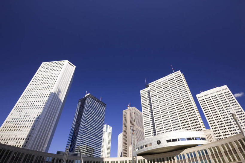 无人,高楼大厦,横图,室外,白天,仰视,度假,美景,窗户,城市风光,城市,大厦,建筑,摩天大楼,东京,日本,亚洲,一排,许多,阴影,整齐,光线,影子,景观,娱乐,玻璃窗,排列,蓝色,蓝天,天空,阳光,天,享受,休闲,景色,放松,晴朗,队列,东亚,本州,万里无云,关东地方,本州岛,日本国,东京都,晴空,晴空万里,彩图,低角度拍摄,大楼,高层建筑,高楼,摩天楼