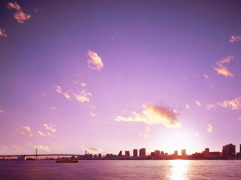 无人,高楼大厦,横图,室外,白天,正面,度假,海浪,海洋,美景,日落,太阳,城市风光,城市,大厦,建筑,摩天大楼,东京,日本,亚洲,阴影,波纹,光线,影子,景观,浪花,晚霞,霞光,云,云朵,建筑群,涟漪,云彩,娱乐,建设,蓝色,白云,蓝天,水纹,天空,阳光,海水,黄昏,波浪,天,享受,休闲,景色,彩霞,放松,晴朗,海景,东亚,本州,关东地方,本州岛,日本国,东京都,水晕,县厅,港区,东京市,大海,风浪,海,海水的波动,近岸浪,涌浪,晴空,夕阳,彩图,大楼,高层建筑,高楼,摩天楼