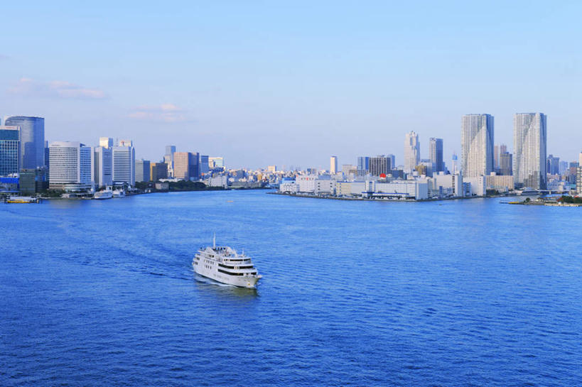 无人,高楼大厦,横图,俯视,航拍,室外,白天,度假,海浪,海洋,美景,城市风光,城市,大厦,建筑,轮船,摩天大楼,船,东京,日本,亚洲,波纹,飞溅,溅,液体,景观,浪花,水滴,建筑群,涟漪,娱乐,建设,水珠,蓝色,蓝天,水纹,天空,海水,船尾波,交通工具,波浪,天,享受,休闲,景色,放松,晴朗,鸟瞰,喷洒,载具,海景,东亚,本州,万里无云,关东地方,本州岛,日本国,东京都,水晕,县厅,港区,东京市,大海,风浪,海,海水的波动,近岸浪,涌浪,晴空,晴空万里,彩图,高角度拍摄,大楼,高层建筑,高楼,摩天楼