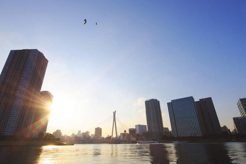 无人,高楼大厦,横图,室外,白天,仰视,度假,海浪,海洋,美景,日落,太阳,城市风光,城市,大厦,建筑,摩天大楼,东京,日本,亚洲,阴影,波纹,光线,影子,景观,浪花,晚霞,霞光,建筑群,涟漪,江东区,娱乐,建设,蓝色,蓝天,水纹,天空,阳光,海水,黄昏,波浪,天,享受,休闲,景色,彩霞,放松,晴朗,海景,东亚,本州,万里无云,关东地方,本州岛,日本国,东京都,水晕,大海,风浪,海,海水的波动,近岸浪,涌浪,晴空,晴空万里,夕阳,彩图,低角度拍摄,大楼,高层建筑,高楼,摩天楼