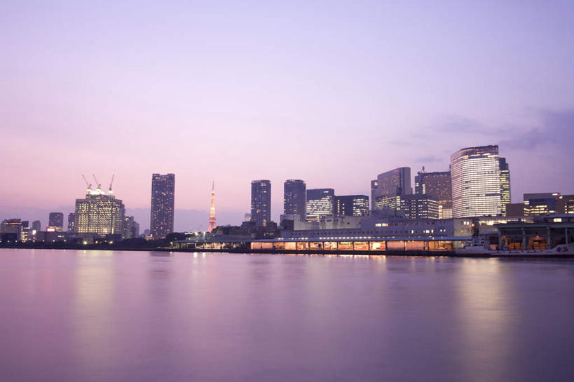 无人,高楼大厦,横图,室外,白天,正面,度假,海浪,海洋,美景,日落,城市风光,城市,大厦,建筑,摩天大楼,东京,日本,亚洲,波纹,景观,浪花,晚霞,霞光,云,云朵,建筑群,涟漪,云彩,娱乐,建设,蓝色,白云,蓝天,水纹,天空,海水,黄昏,波浪,天,享受,休闲,景色,彩霞,放松,晴朗,海景,东亚,本州,关东地方,本州岛,日本国,东京都,水晕,灯火辉煌,繁荣,大海,风浪,海,海水的波动,近岸浪,涌浪,晴空,夕阳,彩图,大楼,高层建筑,高楼,摩天楼