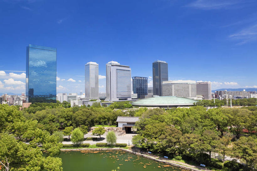 无人,高楼大厦,寺庙,横图,室外,白天,正面,度假,河流,美景,树林,水,天际线,植物,城市风光,城市,大厦,建筑,摩天大楼,日本,亚洲,许多,阴影,节日,反射,影子,河水,景观,水流,云,云朵,燃烧,云彩,文化,娱乐,建设,树,树木,蓝色,绿色,白云,蓝天,天空,自然,香火,庙宇,天,祈祷,享受,休闲,健康,景色,放松,许愿,宗教,大阪,信仰,生长,晴朗,成长,纪念,祈求,东亚,本州,大阪府,本州岛,日本国,近畿地方,近畿,大阪商业公园,平安,晴空,彩图,大楼,高层建筑,高楼,庙,摩天楼,寺