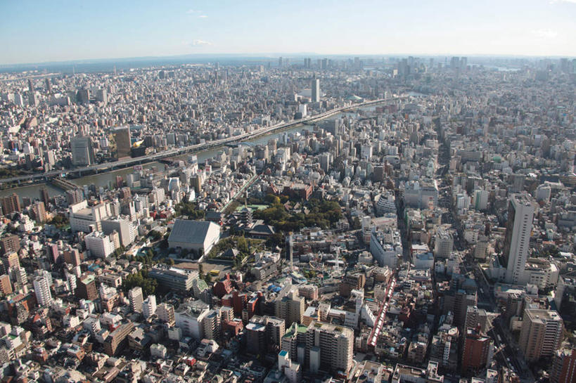 无人,高楼大厦,横图,全景,俯视,航拍,室外,白天,度假,河流,美景,树林,水,天际线,植物,城市风光,城市,大桥,大厦,道路,建筑,立交桥,路,轮船,摩天大楼,桥梁,公路,船,汽车,东京,日本,亚洲,阴影,光线,影子,河水,景观,水流,云,云朵,高架,建筑群,斜拉桥,桥,交通,云彩,娱乐,建设,车,树,树木,蓝色,绿色,白云,蓝天,天空,阳光,自然,交通工具,轿车,天,享受,休闲,浅草寺,景色,放松,生长,晴朗,成长,鸟瞰,载具,东亚,本州,关东地方,本州岛,日本国,东京都,台东区,晴空,马路,彩图,高角度拍摄,大楼,高层建筑,高楼,摩天楼