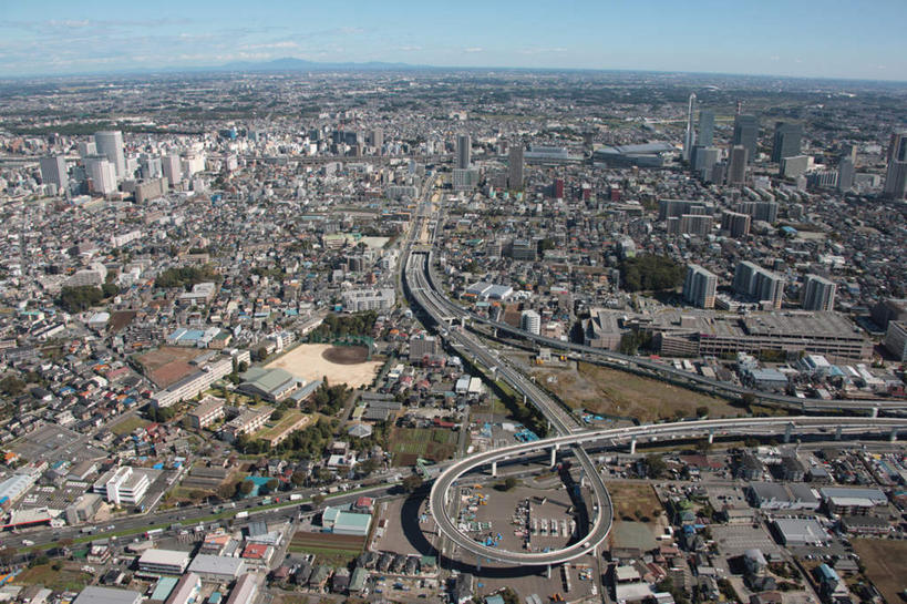 无人,家,横图,全景,俯视,航拍,室外,白天,旅游,度假,美景,树林,天际线,植物,别墅,城市风光,城市,大桥,道路,建筑,立交桥,路,桥梁,公路,日本,亚洲,阴影,光线,影子,房屋,屋子,地平线,景观,云,云朵,高架,公寓,建筑群,桥,辽阔,地面,交通,云彩,娱乐,建设,洋房,楼房,住宅,树,树木,蓝色,绿色,白云,蓝天,天空,阳光,自然,天,享受,休闲,景色,放松,生长,晴朗,成长,一望无际,鸟瞰,延伸,东亚,本州,关东地方,本州岛,日本国,天地相交,崎玉,崎玉县,晴空,马路,彩图,高角度拍摄,房子