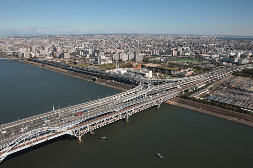 无人,家,横图,全景,俯视,航拍,室外,白天,旅游,度假,草地,草坪,海浪,海洋,美景,天际线,植物,别墅,城市风光,城市,大桥,道路,建筑,立交桥,路,轮船,桥梁,公路,船,汽车,东京,日本,亚洲,阴影,光线,影子,房屋,屋子,景观,浪花,水平线,云,云朵,高架,公寓,建筑群,桥,辽阔,交通,海平线,江东区,云彩,娱乐,建设,洋房,楼房,住宅,车,草,蓝色,绿色,白云,蓝天,天空,阳光,自然,海水,交通工具,轿车,天,享受,休闲,广阔,景色,放松,生长,晴朗,成长,一望无际,鸟瞰,载具,海景,东亚,本州,关东地方,本州岛,日本国,东京都,无边无际,一马平川,大海,海,海水的波动,晴空,马路,彩图,高角度拍摄,房子,水天相接,水天一线