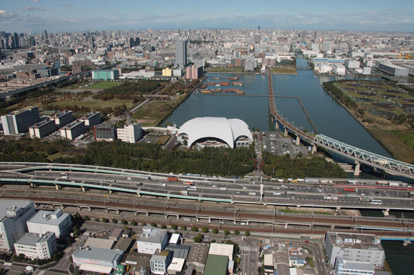 无人,高楼大厦,横图,俯视,航拍,室外,白天,度假,湖,湖泊,美景,树林,水,植物,城市风光,标志建筑,城市,大桥,大厦,道路,地标,建筑,立交桥,路,摩天大楼,桥梁,铁路,公路,汽车,东京,日本,亚洲,波纹,地平线,湖面,景观,水流,水面,云,云朵,高架,桥,辽阔,地面,轨道,交通,铁轨,涟漪,江东区,云彩,娱乐,建设,车,树,树木,蓝色,绿色,白云,蓝天,水纹,天空,自然,交通工具,轿车,波浪,湖水,天,享受,休闲,景色,放松,运输,生长,晴朗,成长,一望无际,鸟瞰,载具,延伸,东亚,本州,关东地方,本州岛,日本国,东京都,天地相交,水晕,晴空,马路,彩图,高角度拍摄,大楼,高层建筑,高楼,摩天楼