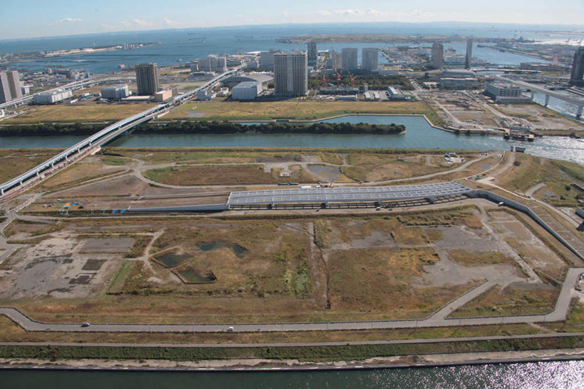 无人,高楼大厦,横图,全景,俯视,航拍,室外,白天,度假,草地,草坪,海洋,美景,树林,天际线,植物,城市风光,城市,大桥,大厦,建筑,立交桥,路,摩天大楼,桥梁,东京,日本,亚洲,阴影,光线,影子,地平线,景观,云,云朵,高架,斜拉桥,桥,地面,交通,东京湾,江东区,云彩,娱乐,建设,草,树,树木,蓝色,绿色,白云,蓝天,天空,阳光,自然,海水,建筑工地,天,享受,休闲,景色,放松,运输,生长,晴朗,成长,鸟瞰,海景,东亚,本州,关东地方,本州岛,日本国,东京都,地盘,建筑地盘,施工地盘,大海,海,晴空,彩图,高角度拍摄,大楼,高层建筑,高楼,工地,摩天楼