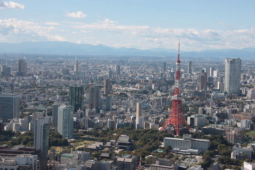 无人,高楼大厦,横图,全景,俯视,航拍,室外,白天,度假,美景,树林,天际线,植物,城市风光,标志建筑,城市,大厦,地标,建筑,摩天大楼,东京,日本,亚洲,阴影,光线,影子,景观,云,云朵,东京铁塔,云彩,娱乐,建设,树,树木,蓝色,绿色,白云,蓝天,天空,阳光,自然,天,享受,休闲,景色,放松,生长,晴朗,成长,东京塔,鸟瞰,东亚,本州,关东地方,本州岛,日本国,东京都,日本电波塔,晴空,彩图,高角度拍摄,大楼,高层建筑,高楼,摩天楼