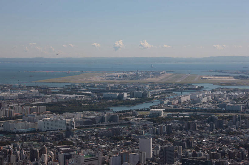 无人,高楼大厦,横图,俯视,航拍,室外,白天,度假,海洋,美景,树林,植物,城市风光,标志建筑,城市,大厦,地标,建筑,摩天大楼,东京,日本,亚洲,阴影,光线,影子,景观,水平线,云,云朵,辽阔,海平线,品川区,云彩,娱乐,建设,树,树木,蓝色,绿色,白云,蓝天,天空,阳光,自然,海水,天,享受,休闲,广阔,景色,放松,生长,晴朗,成长,一望无际,鸟瞰,海景,东亚,本州,关东地方,本州岛,日本国,东京都,无边无际,一马平川,大海,海,晴空,彩图,高角度拍摄,大楼,高层建筑,高楼,摩天楼,水天相接,水天一线