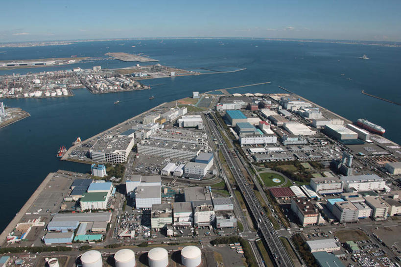 无人,家,横图,全景,俯视,航拍,室外,白天,度假,海浪,海洋,美景,天际线,城市风光,城市,道路,路,公路,船,神奈川,日本,亚洲,房屋,屋子,景观,浪花,水平线,云,云朵,辽阔,游艇,交通,海平线,神奈川县,云彩,娱乐,楼房,住宅,蓝色,白云,蓝天,天空,海水,交通工具,天,享受,休闲,广阔,景色,放松,一望无际,鸟瞰,载具,海景,东亚,本州,关东地方,本州岛,日本国,无边无际,一马平川,大海,风浪,海,海水的波动,近岸浪,涌浪,马路,彩图,高角度拍摄,房子,水天相接,水天一线