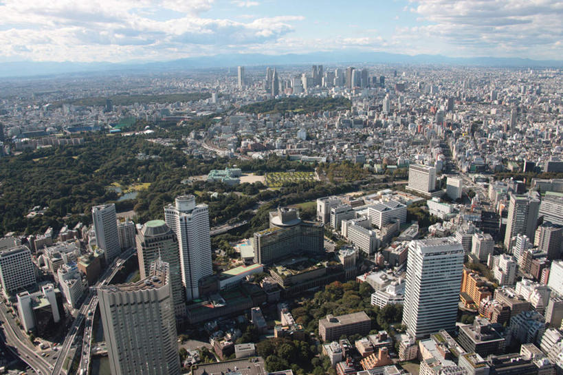 无人,家,高楼大厦,横图,全景,俯视,航拍,室外,白天,度假,草地,草坪,河流,美景,山,山脉,树林,水,天际线,植物,城市风光,城市,大厦,道路,建筑,路,摩天大楼,公路,东京,日本,阴影,光线,影子,房屋,屋子,地平线,河水,景观,山峰,水流,云,云朵,辽阔,地面,交通,山峦,云彩,娱乐,楼房,住宅,草,树,树木,蓝色,绿色,白云,蓝天,天空,阳光,自然,群山,天,享受,休闲,广阔,景色,放松,千代田区,生长,成长,一望无际,鸟瞰,延伸,东亚,本州,关东地方,本州岛,日本国,东京都,天地相交,县厅,东京市,无边无际,一马平川,四谷,马路,彩图,高角度拍摄,房子,大楼,高层建筑,高楼,摩天楼