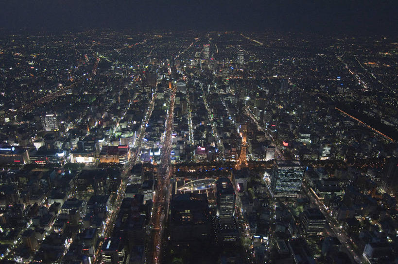 无人,家,高楼大厦,横图,俯视,航拍,室外,夜晚,度假,美景,城市风光,标志建筑,城市,大厦,地标,建筑,摩天大楼,夜景,爱知县,名古屋,日本,亚洲,阴影,光线,影子,房屋,屋子,景观,公寓,灯光,娱乐,建设,洋房,楼房,住宅,享受,休闲,景色,放松,鸟瞰,东亚,本州,本州岛,日本国,中部地方,爱知,县厅,久屋大通公园,名古屋市,名古屋电视塔,彩图,高角度拍摄,房子,大楼,高层建筑,高楼,摩天楼