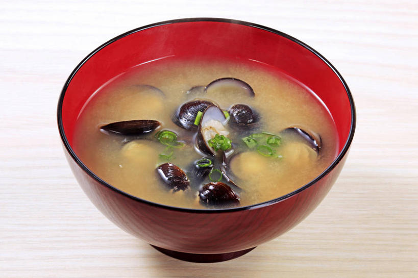 海鲜,无人,横图,俯视,室内,特写,白天,烹饪,餐桌,桌子,贝壳,玻璃,一堆,许多,阴影,堆叠,堆积,反射,影子,日本料理,味增汤,料理,食品,很多,水产,菜肴,美食,海洋生物,玻璃制品,食物,一个,红色,容器,碗,日式料理,日式,摄影,佳肴,影棚,河蚌,单个,餐台,储藏,堆,储存,水生动物,海产品,蚌,水生物,海底动物,水蚌,贝类外壳,软体动物外壳,彩图,高角度拍摄,影棚拍摄,拍摄,贮存