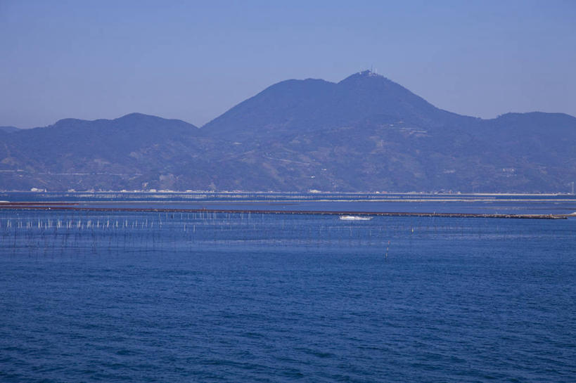 无人,横图,室外,白天,正面,旅游,度假,海浪,海洋,石头,美景,山,山脉,东京,日本,亚洲,阴影,光线,石子,影子,景观,浪花,山顶,山峰,山峦,江东区,娱乐,蓝色,蓝天,天空,阳光,自然,海水,群山,天,享受,休闲,景色,放松,晴朗,自然风光,海景,东亚,沉积岩,本州,万里无云,关东地方,本州岛,日本国,东京都,颠峰,极峰,水成岩,大海,风浪,海,海水的波动,近岸浪,石块,岩石,涌浪,晴空,晴空万里,彩图,有明