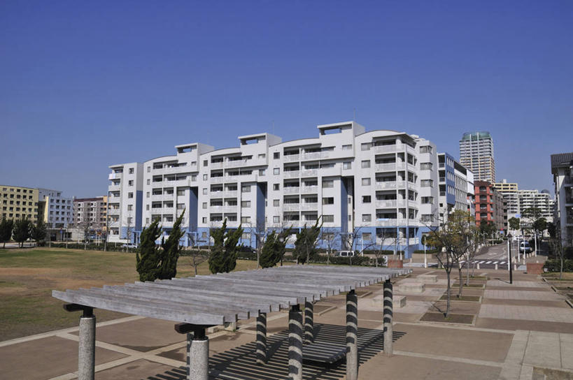 无人,高楼大厦,横图,室外,白天,正面,度假,草地,草坪,美景,植物,城市风光,城市,大厦,道路,建筑,路,摩天大楼,日本,亚洲,阴影,光线,影子,景观,小路,交通,千叶县,娱乐,建设,草,树,树木,蓝色,绿色,蓝天,天空,阳光,自然,天,享受,休闲,景色,放松,生长,晴朗,成长,东亚,本州,万里无云,关东地方,本州岛,日本国,千叶,晴空,晴空万里,彩图,大楼,高层建筑,高楼,摩天楼,幕张国际城