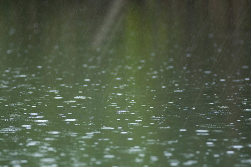 无人,横图,室外,白天,正面,河流,美景,水,雨,日本,亚洲,波纹,朦胧,模糊,河水,景观,水流,涟漪,水纹,自然,波浪,景色,自然风光,东亚,日本国,水晕,小雨,彩图