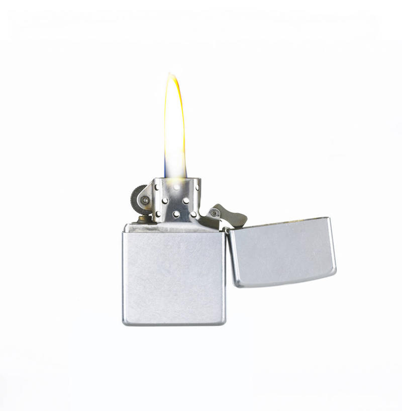 无人,竖图,室内,特写,白天,白色背景,正面,静物,阴影,光线,火焰,影子,燃烧,一个,灰色,打开,点燃,打火机,摄影,影棚,单个,火光,开启,取火装置,小型取火装置,彩图,影棚拍摄,拍摄