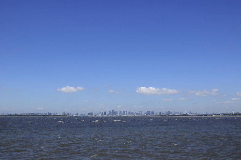 无人,高楼大厦,横图,室外,白天,正面,度假,草地,草坪,河流,美景,水,植物,城市风光,城市,大厦,建筑,摩天大楼,日本,亚洲,阴影,光线,影子,河水,景观,水流,云,云朵,千叶县,云彩,娱乐,草,树,树木,蓝色,绿色,白云,蓝天,天空,阳光,自然,天,享受,休闲,景色,放松,生长,晴朗,成长,东亚,本州,关东地方,本州岛,日本国,千叶,浦安市,浦安,晴空,彩图,大楼,高层建筑,高楼,摩天楼,舞滨