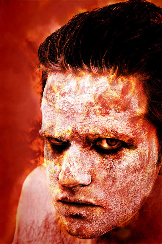 西方人,一个人,站,竖图,黑白,室内,白天,正面,热情,火,欧洲,欧洲人,仅一个男性,仅一个人,节日,庆祝,火焰,燃烧,文化,仅一个年轻男性,站着,庆典,万圣节,肮脏,纪念,恐怖,可怕,邋遢,可骇,龌龊,污秽,恐惧,男人,男性,年轻男性,白种人,站立,半身