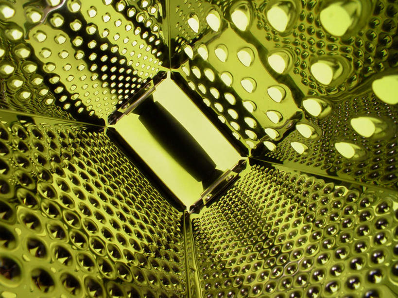 奶酪,无人,横图,室内,特写,白天,仰视,金属制品,金属,洞,干酪,起司,芝士,营养,黄色,乳酪,洞穴,乳制品,发酵,穴,彩图,低角度拍摄