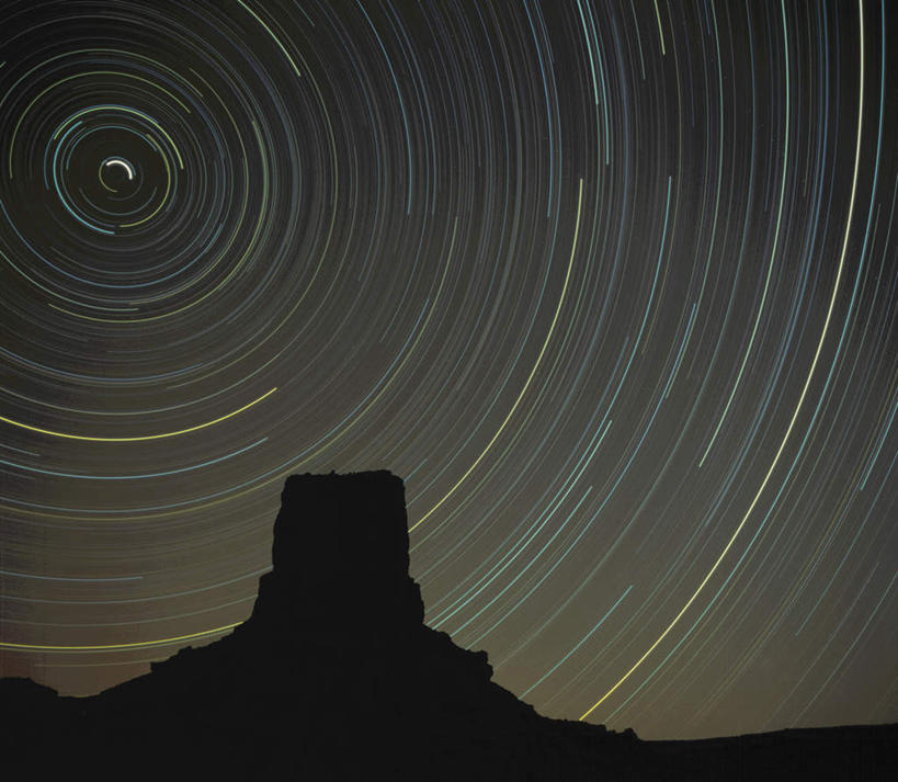 无人,横图,室外,夜晚,长时间曝光,仰视,旅游,度假,石头,美景,山,山脉,美国,阴影,梦幻,发光,反射,光束,石子,影子,景观,山峰,光亮,光圈,山峦,娱乐,自然,群山,享受,休闲,景色,放松,亚利桑那,北美,北美洲,未来,发亮,自然风光,美洲,曝光,憧憬,亚利桑那州,大峡谷之州,北亚美利加洲,亚美利加洲,石块,岩石,彩图,低角度拍摄