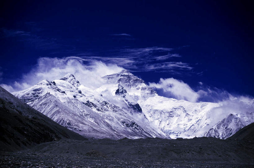 无人,横图,室外,白天,正面,旅游,度假,美景,山,雪,雪山,大雪,珠峰,尼泊尔,中国,亚洲,冰,积雪,景观,山峰,雪景,冬季,冬天,山峦,娱乐,蓝色,蓝天,天空,自然,天,享受,休闲,景色,放松,寒冷,晴朗,冰冷,自然风光,南亚,东亚,万里无云,尼泊尔王国,中华人民共和国,珠穆朗玛峰,严寒,冰凉,酷寒,凛冽,凛凛,极冷,圣母峰,珠穆朗玛,晴空,晴空万里,彩图
