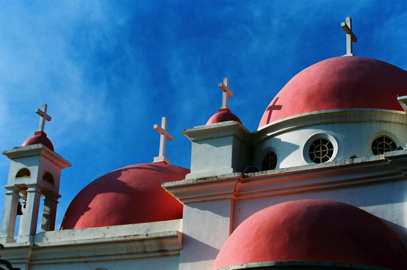 无人,教堂,横图,室外,白天,仰视,旅游,度假,名胜古迹,标志建筑,地标,建筑,巴勒斯坦,亚洲,阴影,节日,遗迹,光线,影子,云,云朵,云彩,古迹,文化,文物,娱乐,建设,古建筑,蓝色,白云,蓝天,天空,阳光,天,祈祷,享受,休闲,健康,旅游胜地,放松,许愿,宗教,信仰,晴朗,纪念,祈求,基督教,天主教,西亚,信念,古文明,巴勒斯坦国,平安,晴空,彩图,低角度拍摄,大教堂,礼拜堂