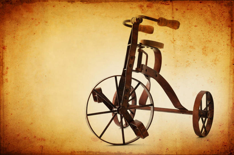 无人,横图,室内,特写,白天,正面,纯洁,复古,静物,一辆,阴影,陈旧,反射,影子,三轮车,可爱,童年,童趣,怀旧,童真,烂漫,无邪,天真,彩图